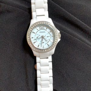 Fossil white ceramic watch - hardly worn!